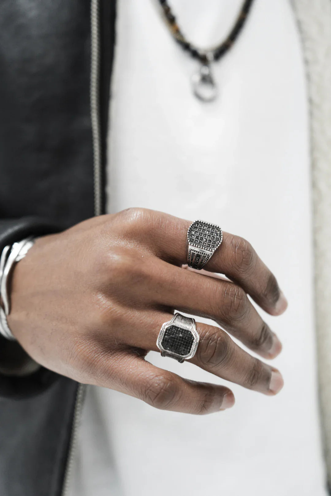 The Stylish Revolution Smart Rings and Fashion Trends